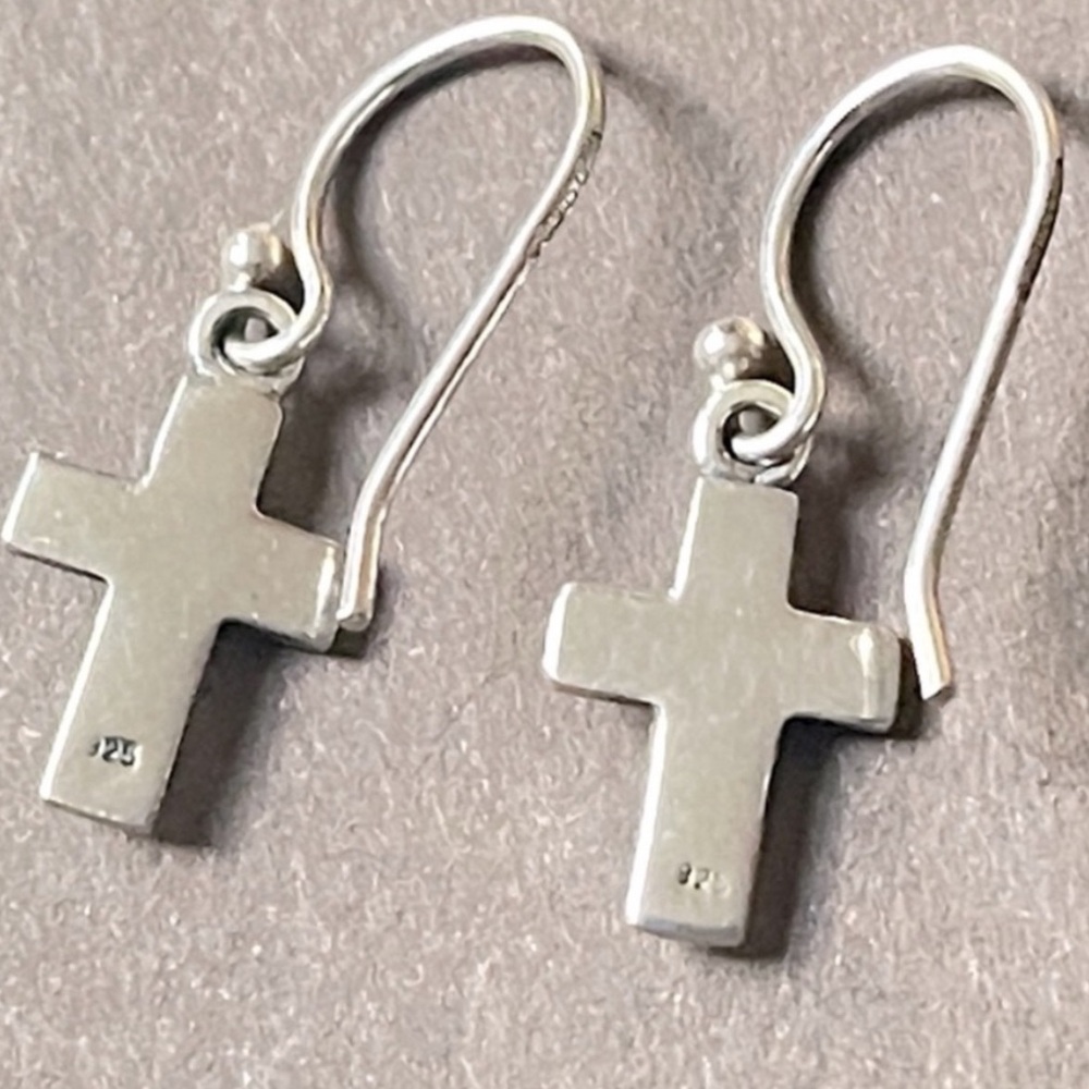 Silpada Vintage RARE Petite 
Sterling Silver Blue Stone 
Faith Cross Earrings - Picture 4 of 8